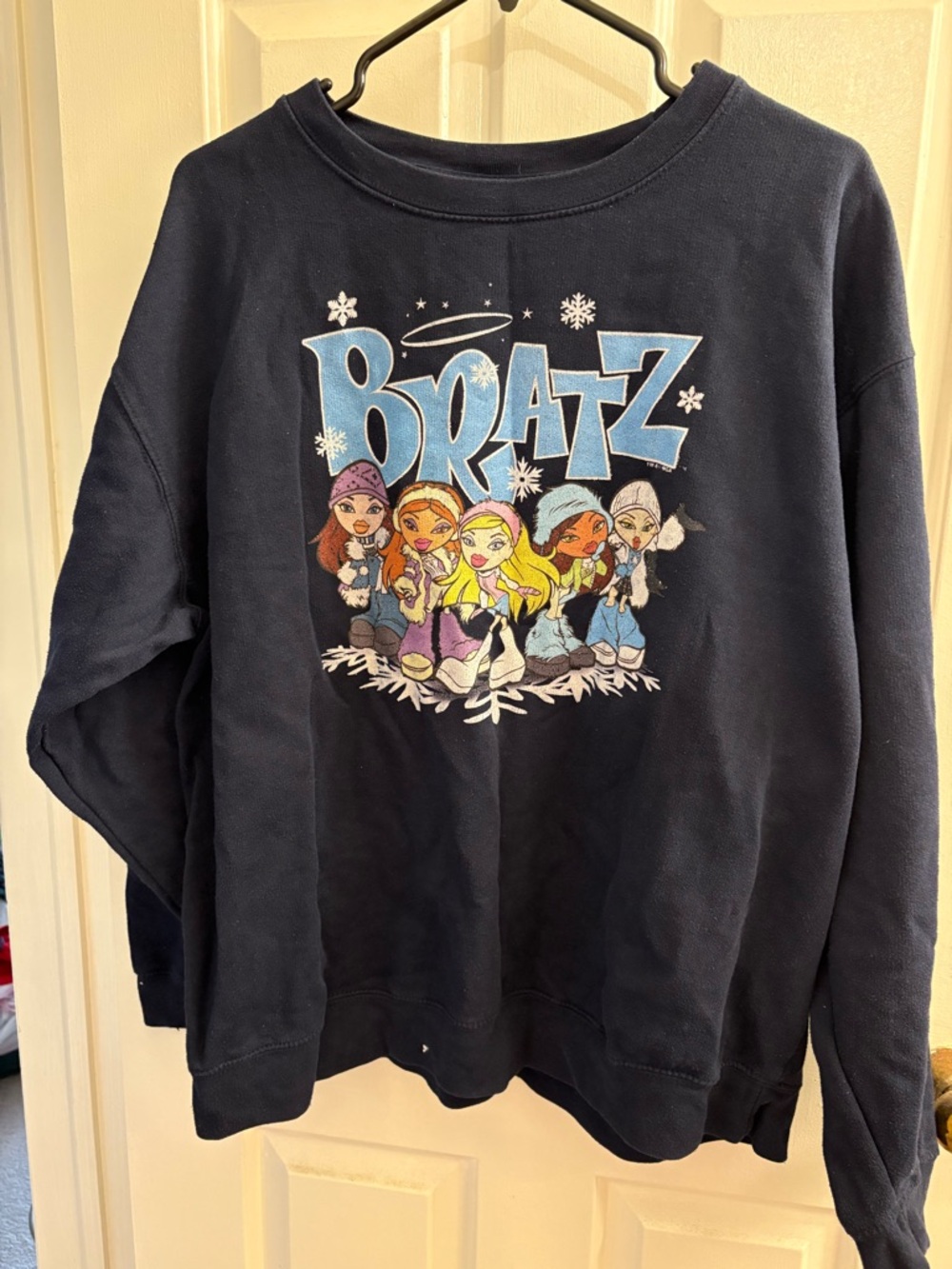 Bratz Graphic Sweatshirt - READ DESCRIPTION!!